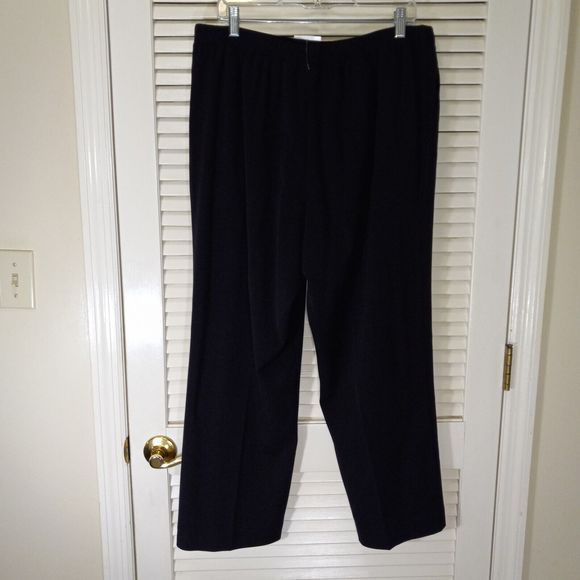 Alfred Dunner Worth Avenue Black Pants Size 16 Pull On Stretch Inseam 27 NEW - Picture 5 of 12